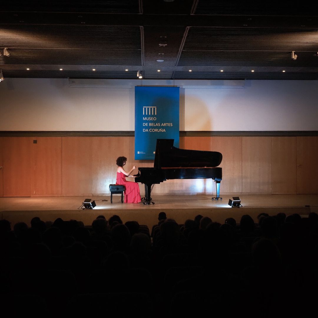 xr:d:DAFux--HAG4:32,j:6264911228731903103,t:23092617